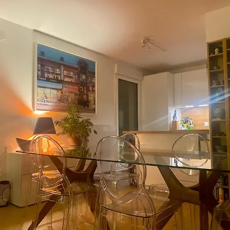 Duplex Terrasse A Clichy, Hauts De Seine 아파트